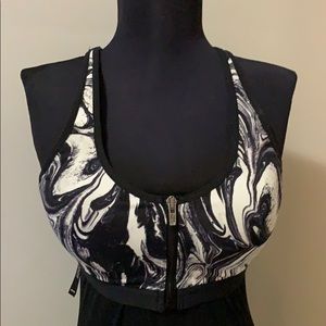 Victoria Sport Knockout Sport Bra